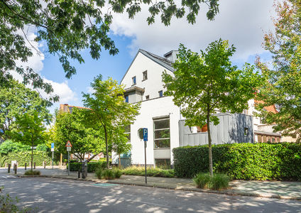 Buitengewoon huis te koop in Berchem