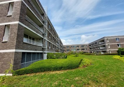 Gelijkvloerse verdieping te huur in Berchem