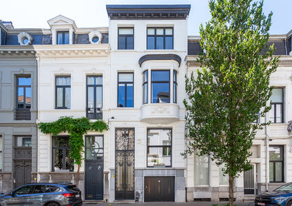 Herenhuis te koop in Antwerpen