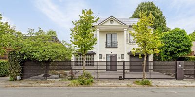Villa te koop in Wilrijk